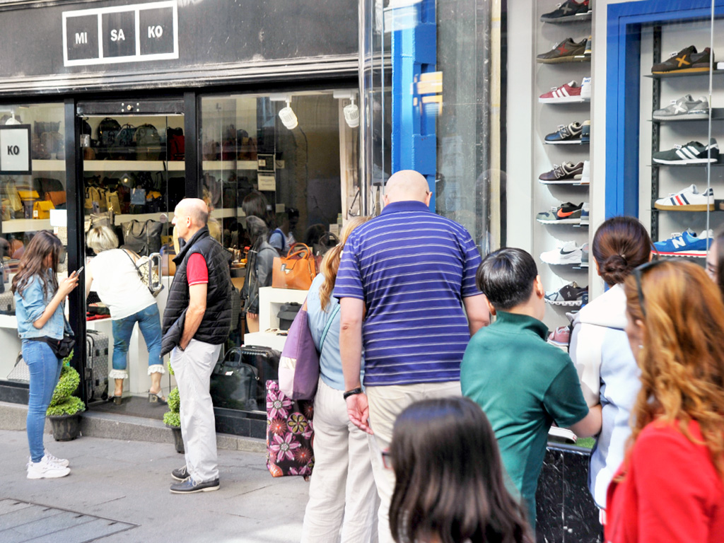 Las ayudas concedidas a los comercios segovianos son las más bajas de Castilla y León. / KAMARERO