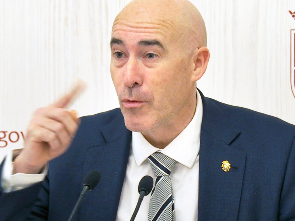 Óscar Moral, durante una rueda de prensa. / KAMARERO