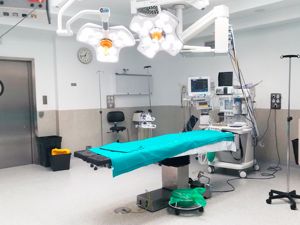 Los segovianos esperan cerca de dos meses para pasar por los quirófanos del Hospital General. /E. A.