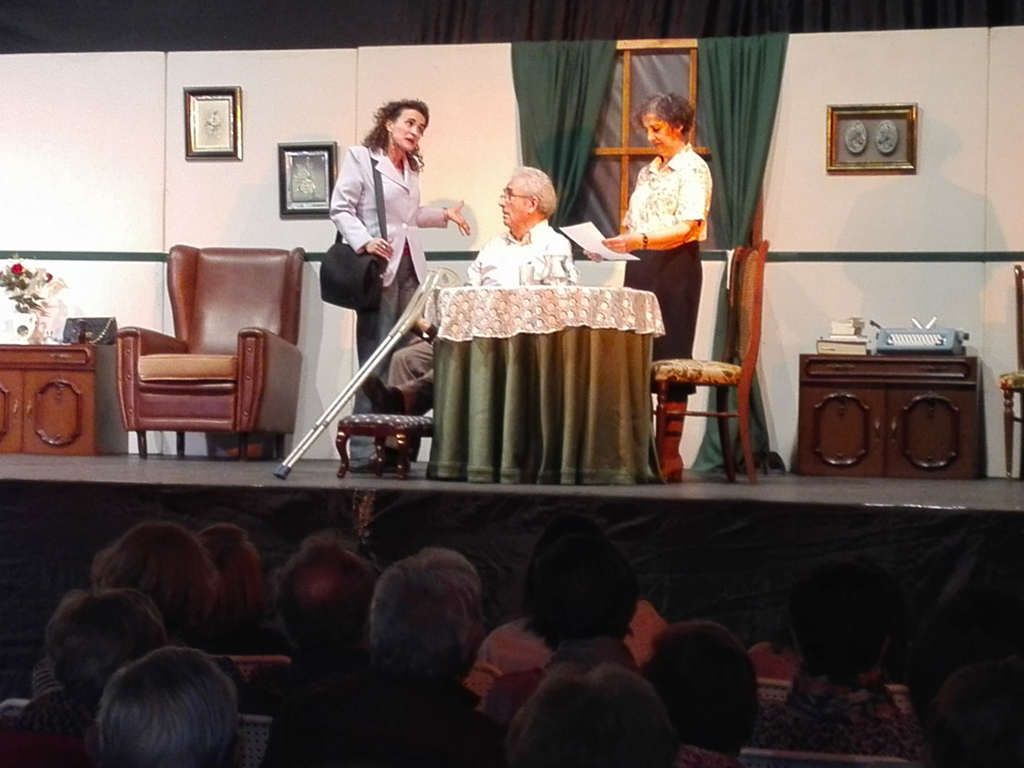 Un momento de la representación en el Teleclub./L.M.