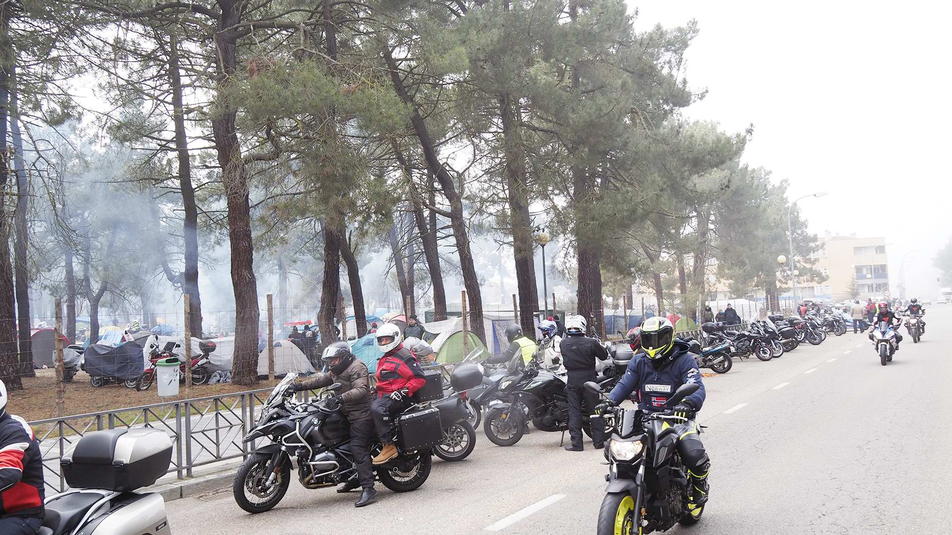 Concentración motera 'La Leyenda Continúa'. / KAMARERO