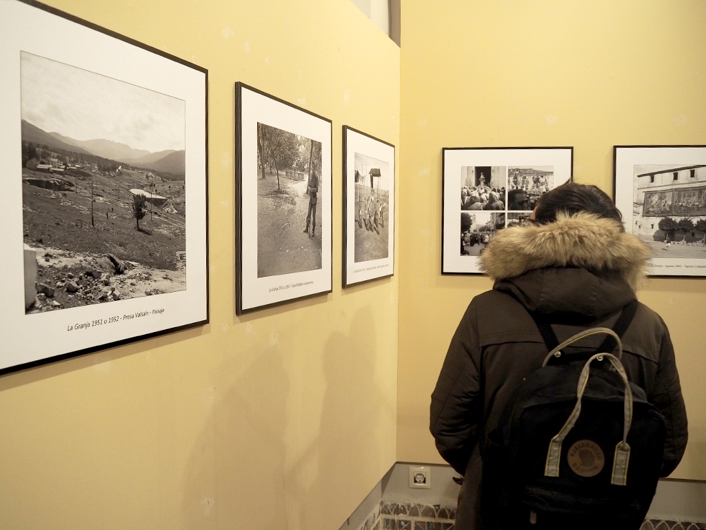Paisajes, rincones y momentos de la vida en el Real Sitio el pasado siglo. /NEREA LLORENTE