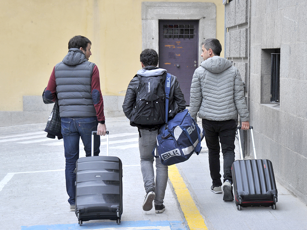 Las asociaciones de vecinos ven con preocupación la proliferación de viviendas turísticas. / Kamarero