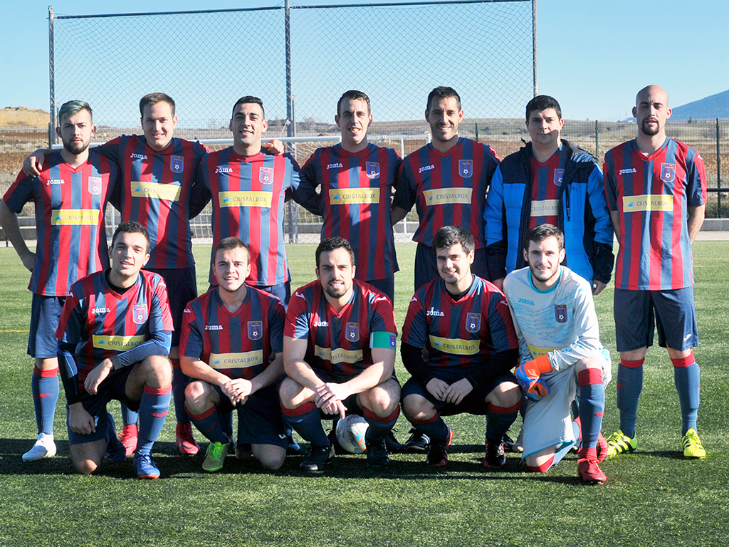 Conjunto del Cabezuela, que infligió la primera derrota al Real Sitio en la Segunda Provincial. / KAMARERO