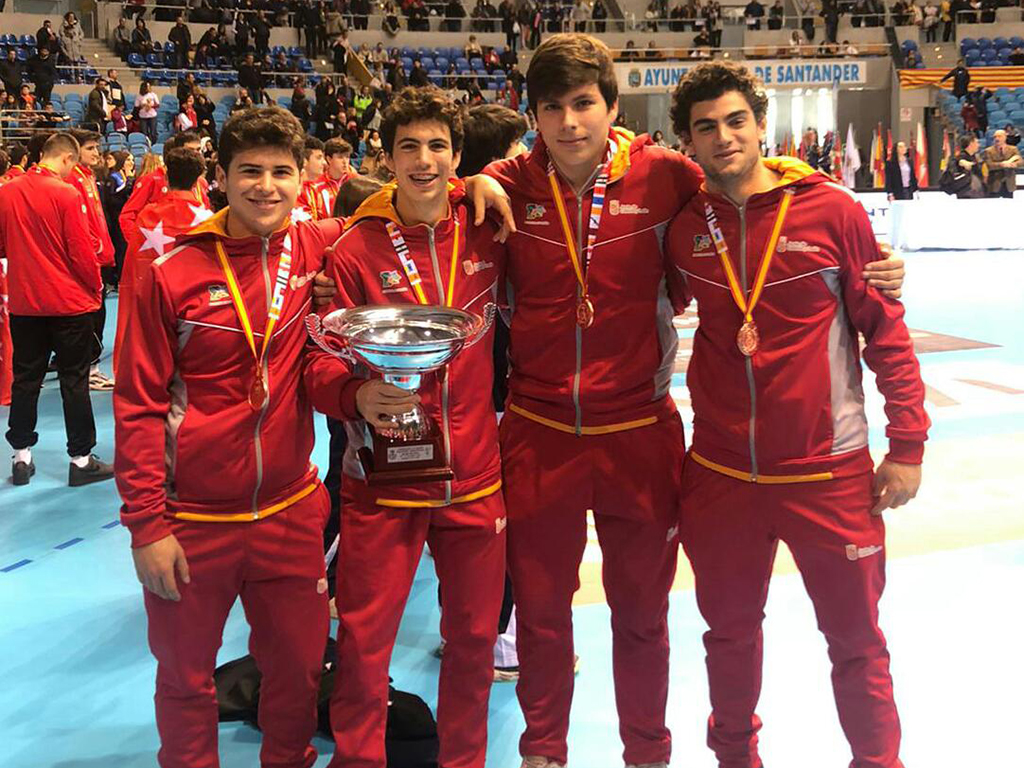 Los cuatro jugadores de Nava de la Asunción, finalizado el torneo./ BM NAVA