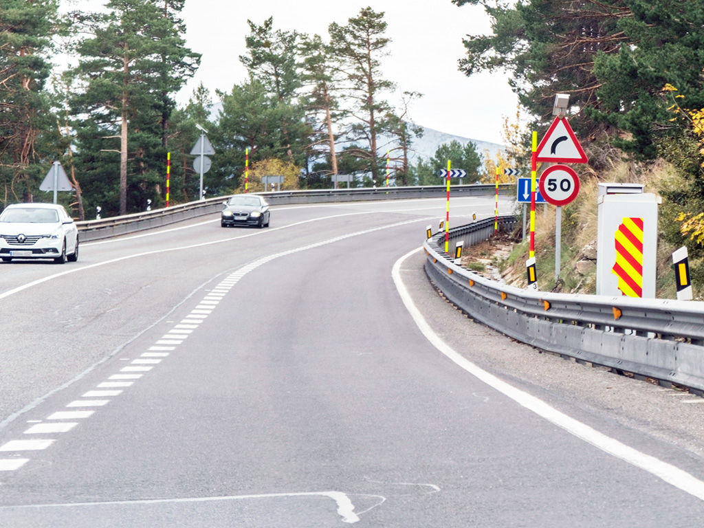 04 1kama El Espìnar Carretera NVI Puerto Leon Radar KAM5456