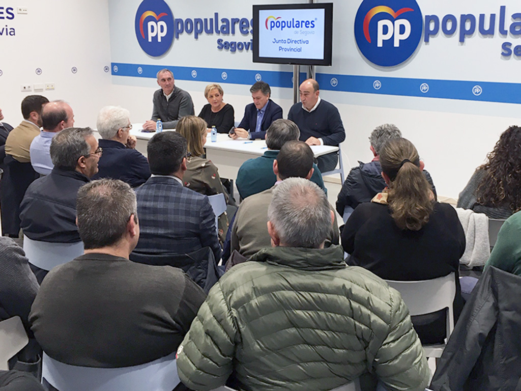 Reunión de los dirigentes del PP de Segovia. / El Adelantado