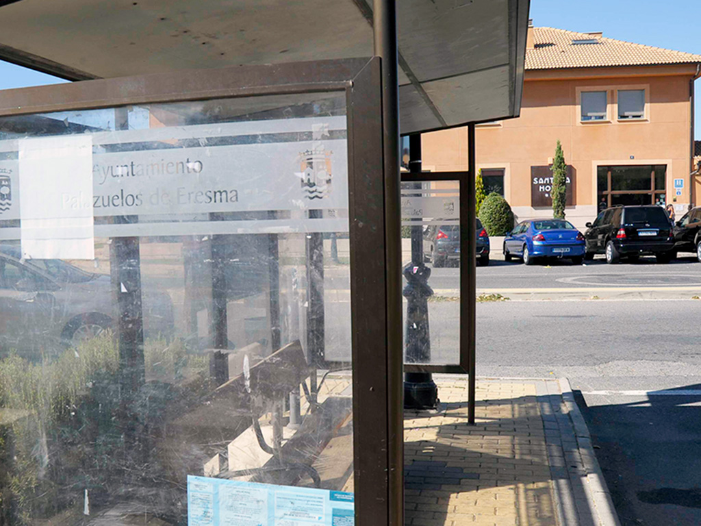 Parada de autobús en Parque Robledo. /KAMARERO