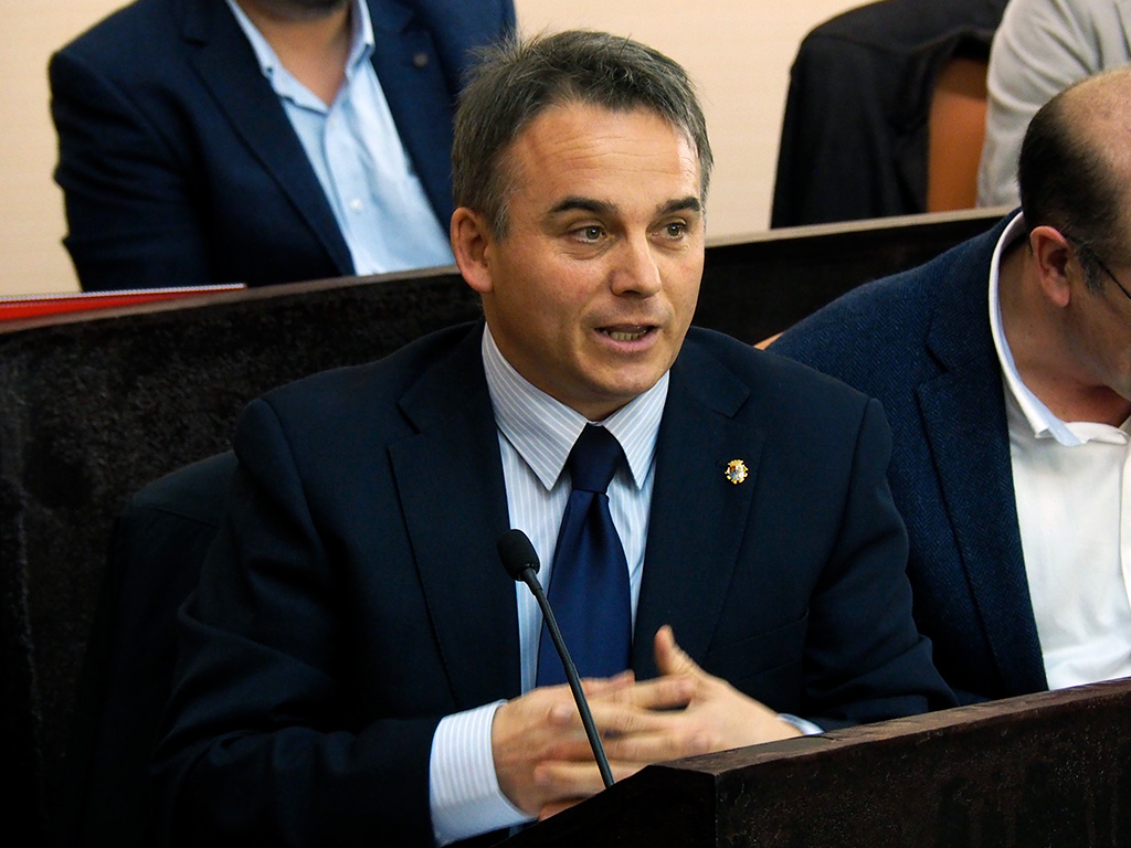 Máximo San Macario, en un pleno / KAMARERO