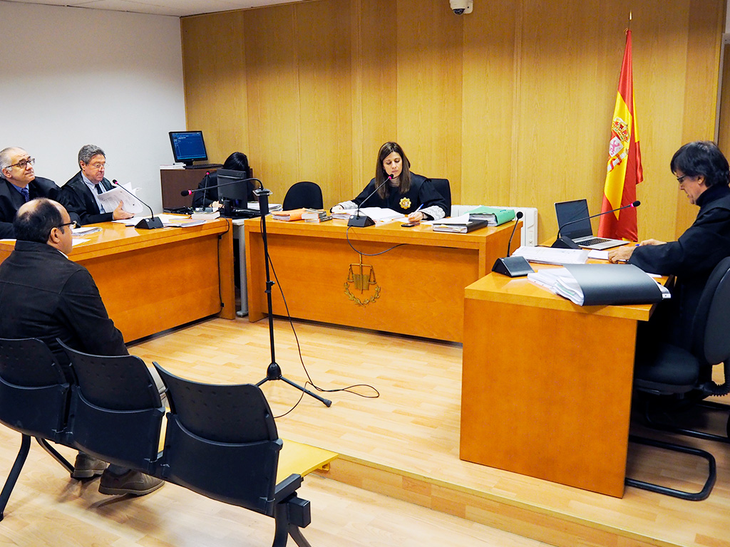 Un momento del juicio por la planta de residuos./KAMARERO