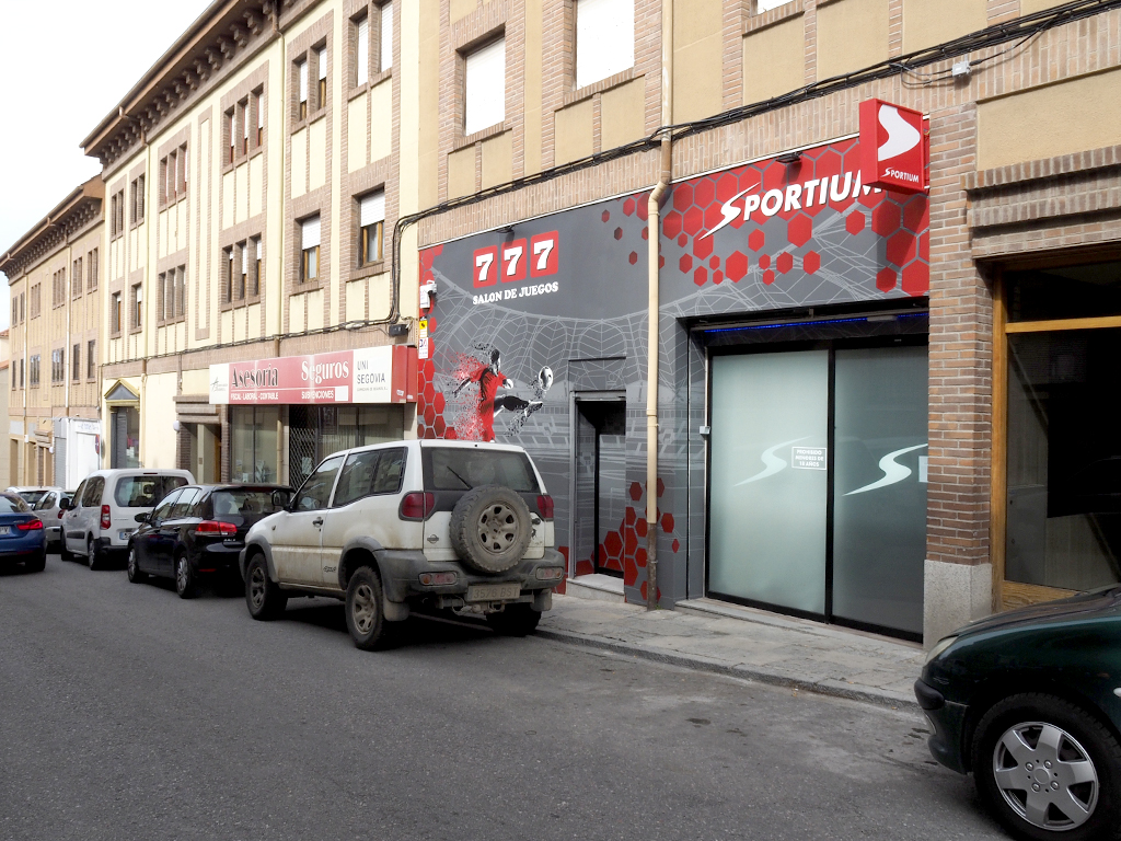 Una de las últimas casas de apuestas deportivas que ha abierto en la capital segoviana. / Nerea Llorente