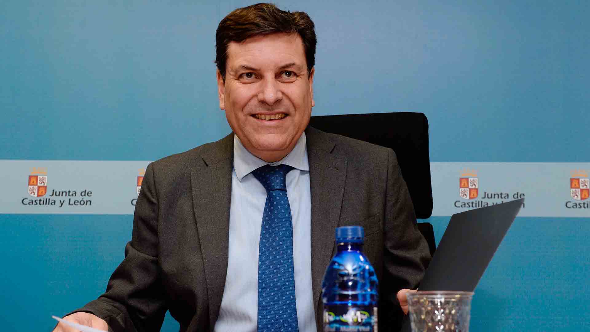 El consejero de Economía y Hacienda, Carlos Fernández Carriedo.