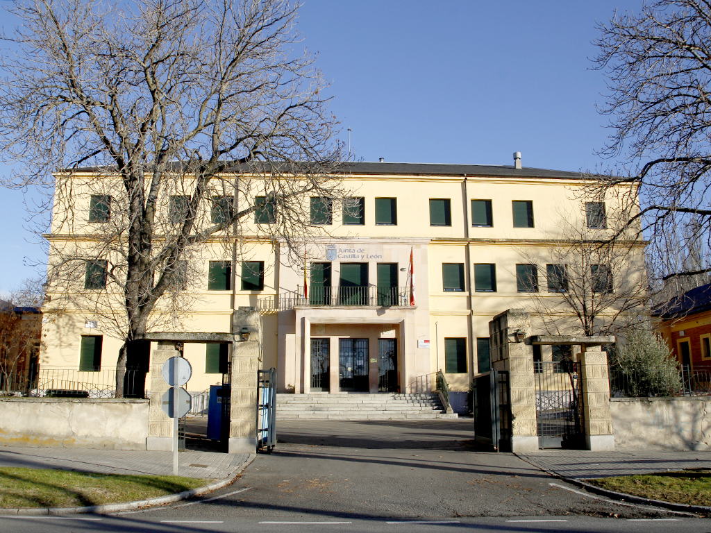 Sede del Servicio Territorial de Sanidad. / NEREA LLORENTE