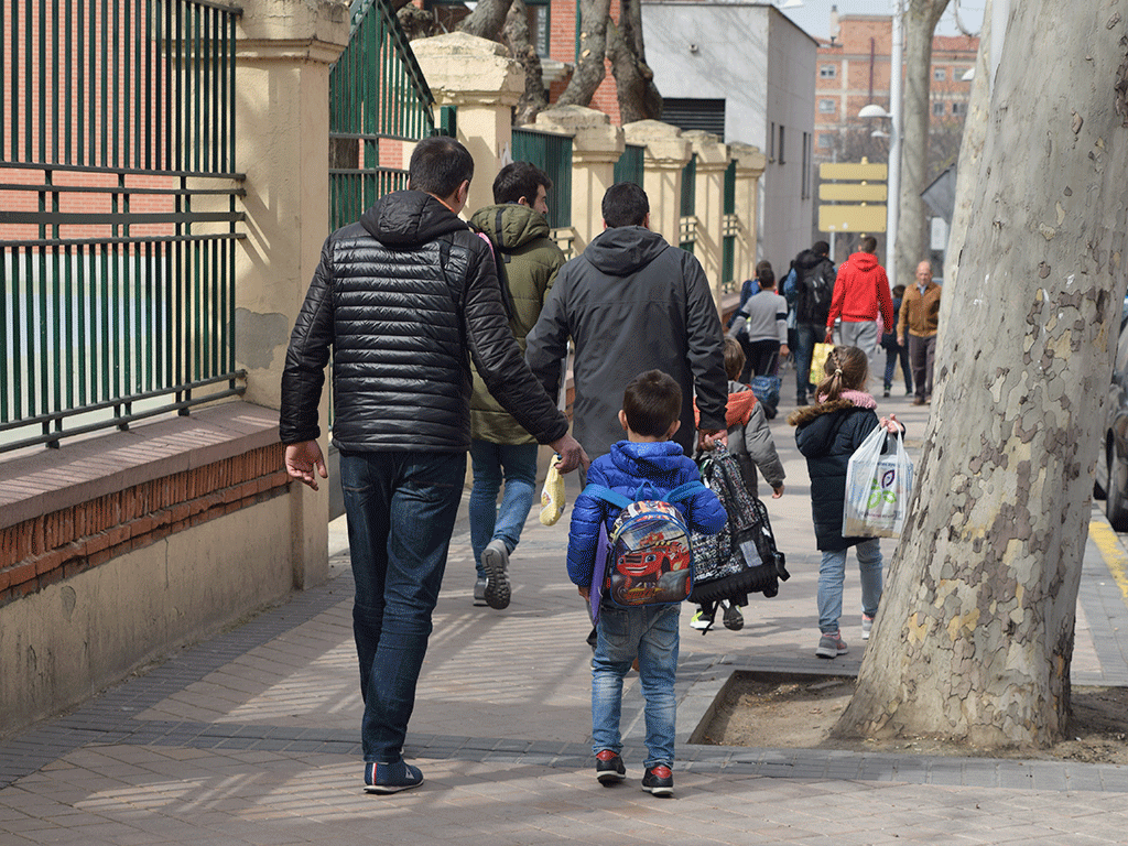 Los escolares tardarán al menos quince días en regresar a sus colegios. / ROCÍO PARDOS