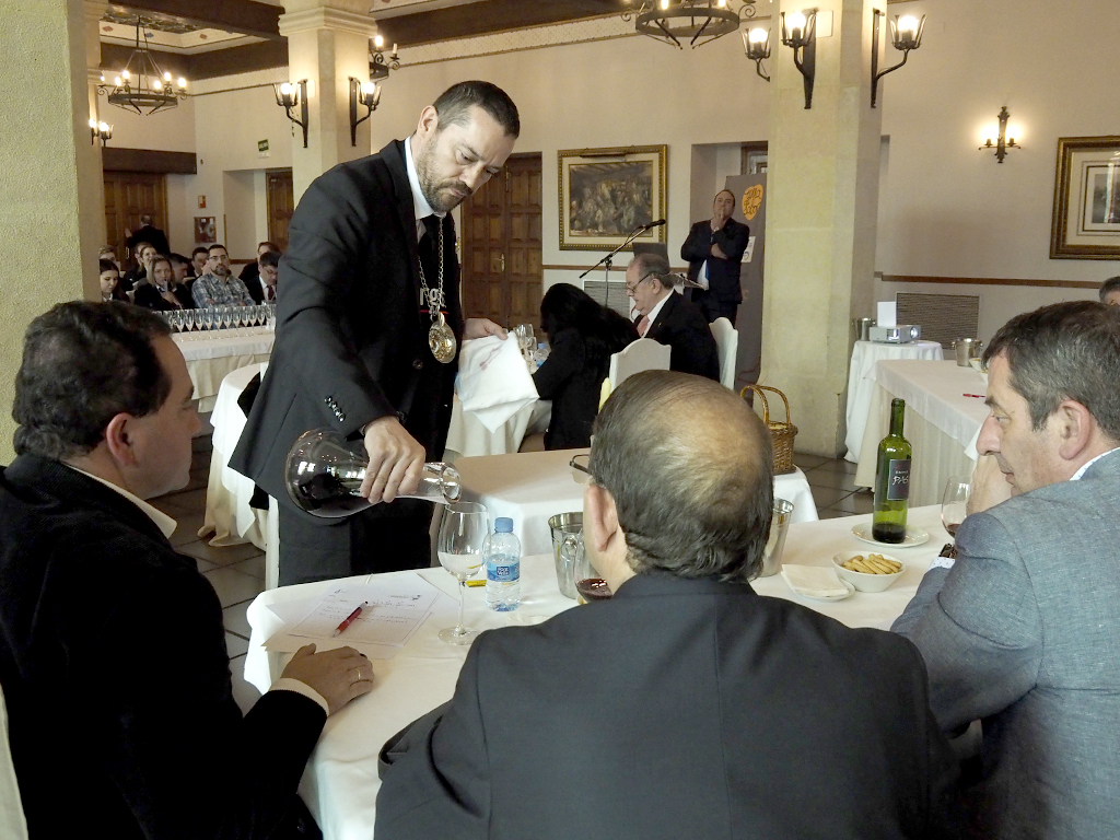 El campeón, el burgalés Javier Mayoral, durante las pruebas del campeonato.