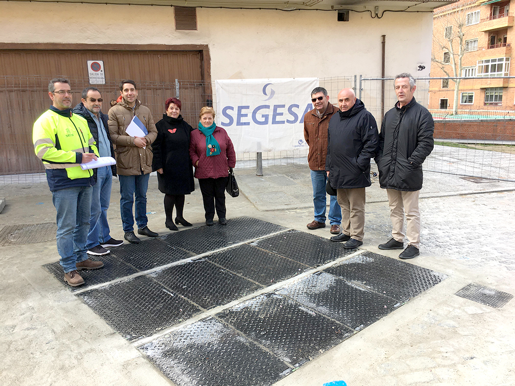 Los responsables municipales han visitado el resultado final de los trabajos en San Millán. / El Adelantado
