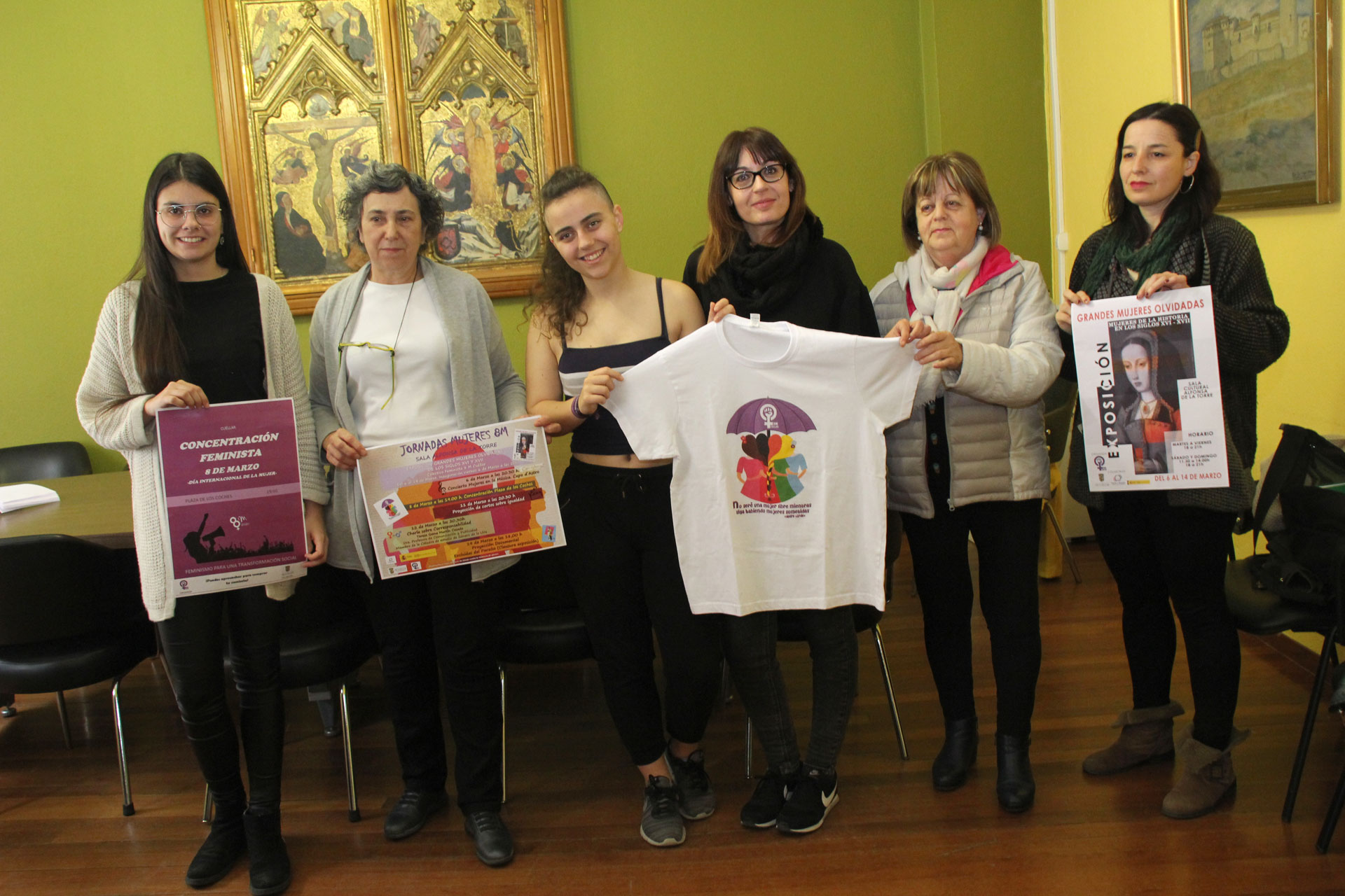 Cuellaranas pertenecientes al Colectivo 8M.