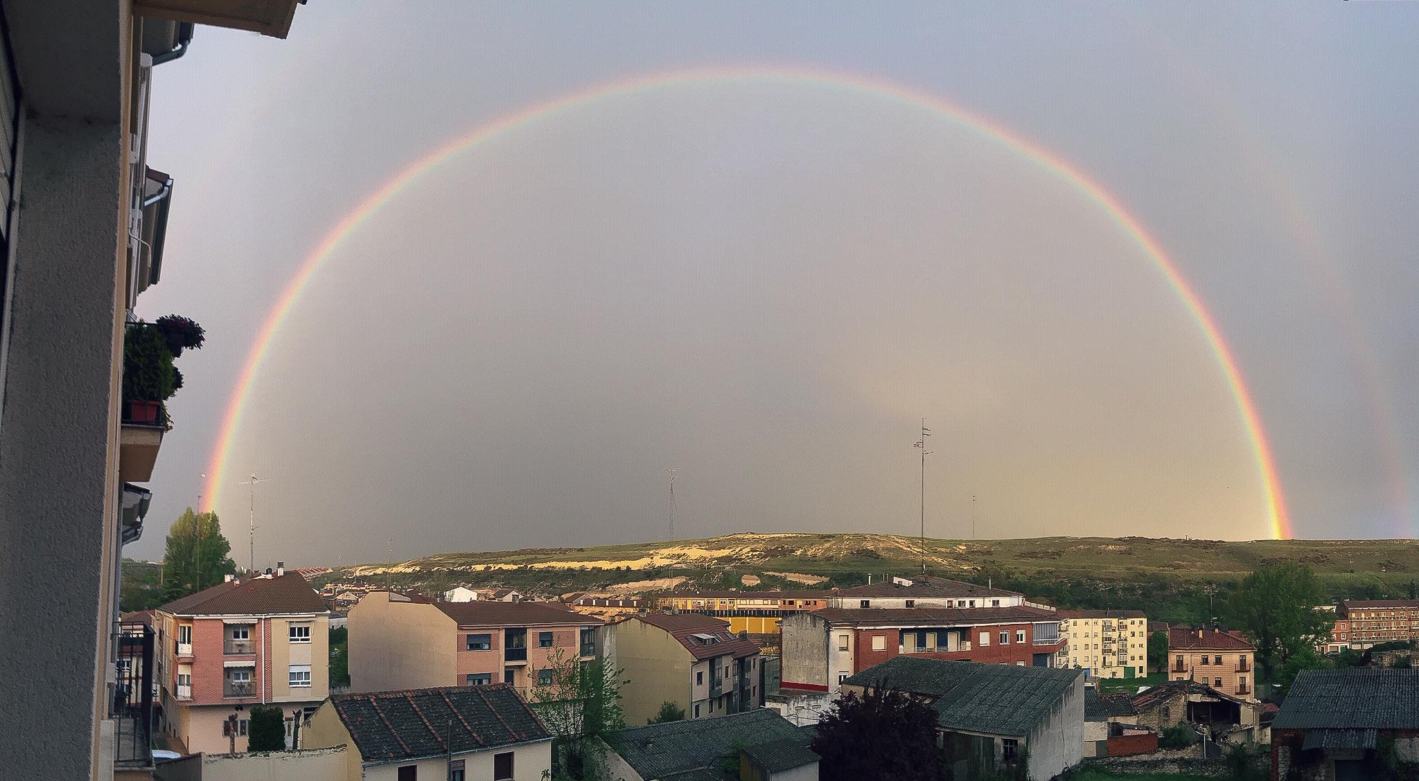 121566A2 A73A 4359 AF2D E978B201E7FA