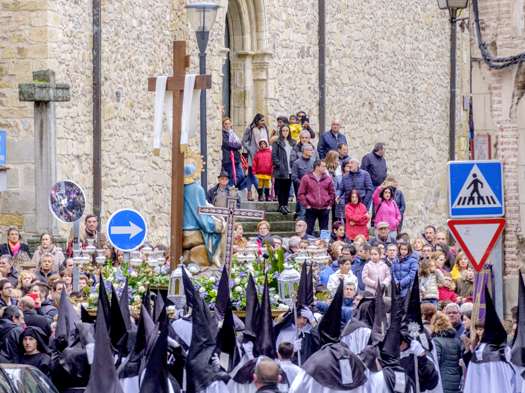 12 1Kama semana santa san joe