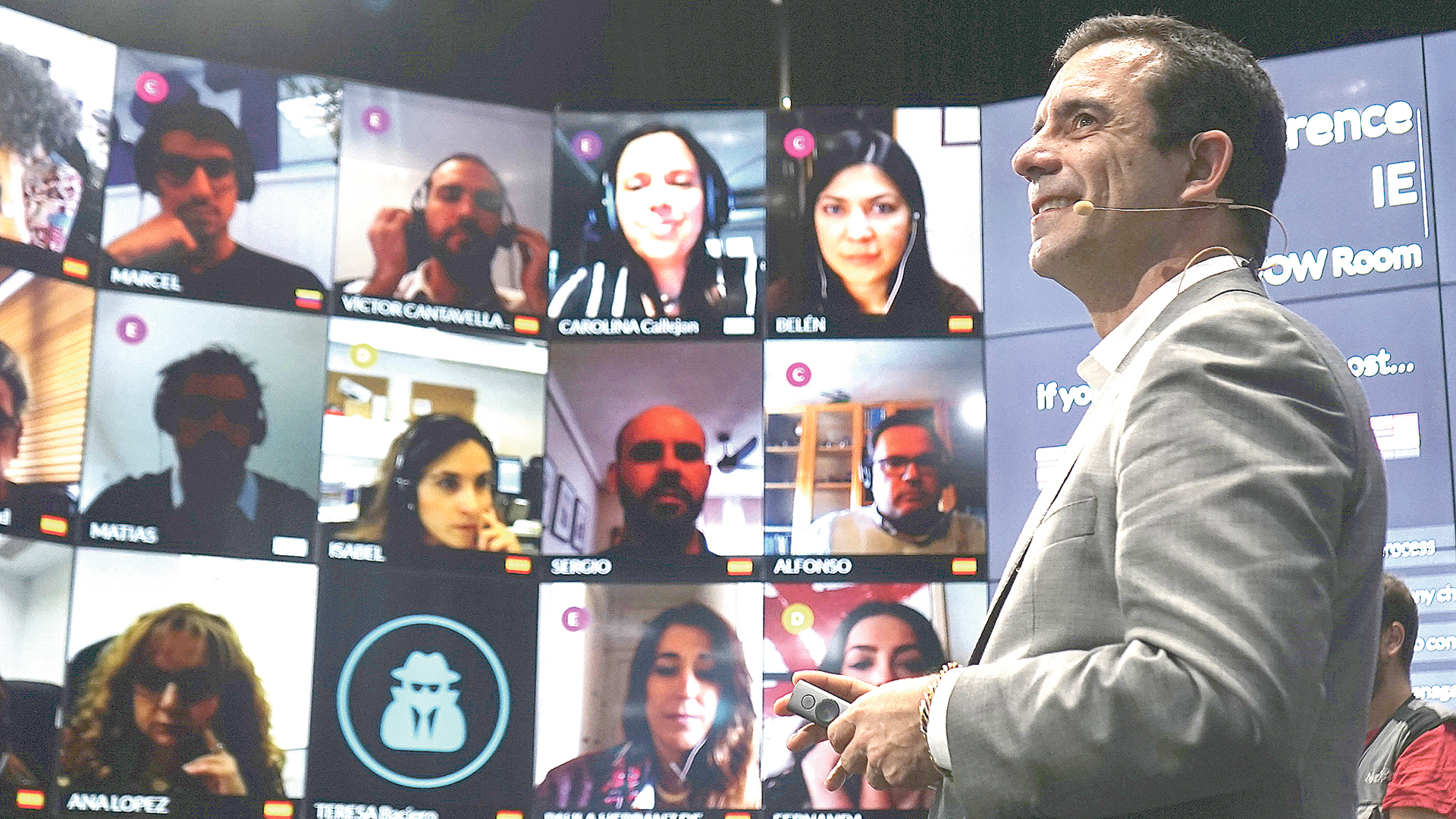 IE University cuenta más de 20 años de experiencia en formación online. Jesús Pascual.