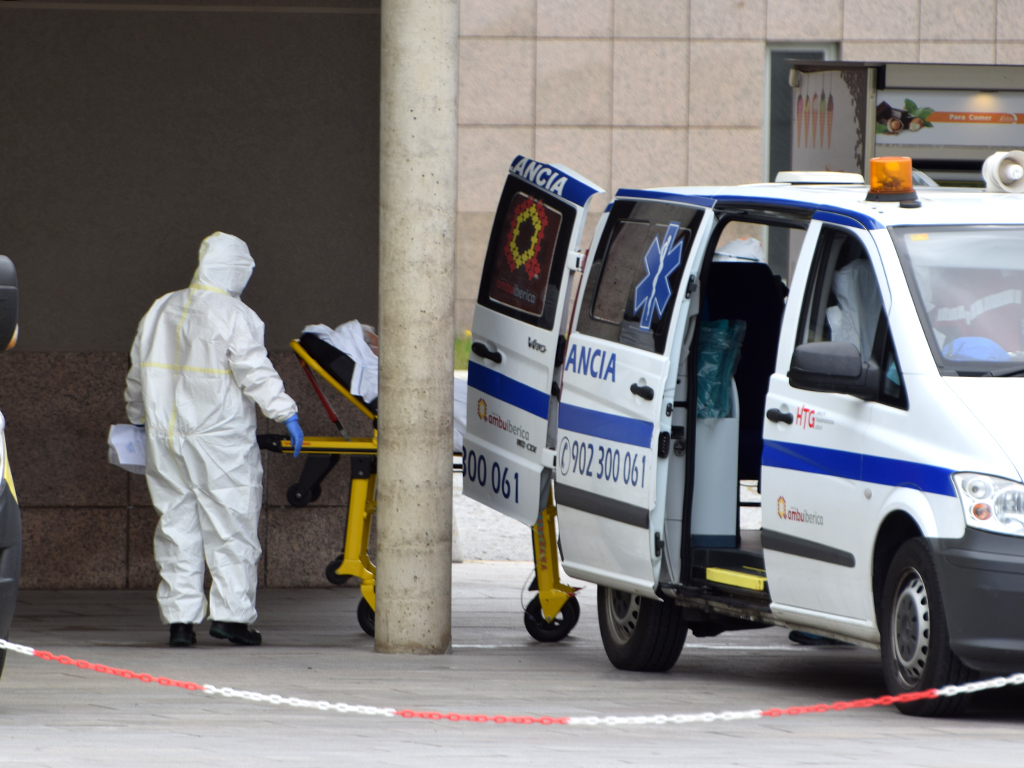 Una ambulancia.  / ROCÍO PARDOS