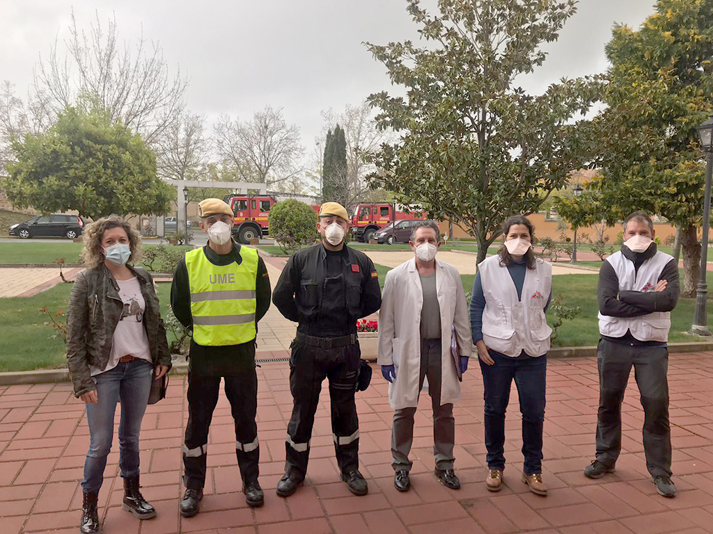 Miembros de los equipos de apoyo que prestan servicio en la provincia durante estos días. / El Adelantado