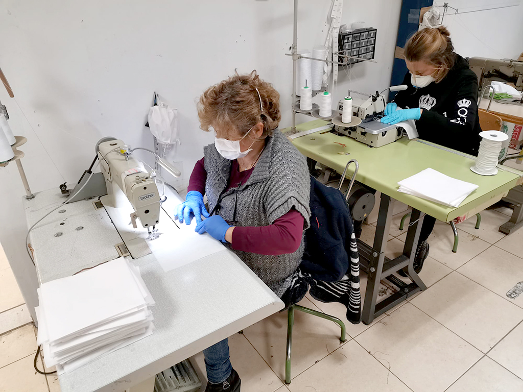 1.500 personas forman el Batallón de Costura. /E.A.