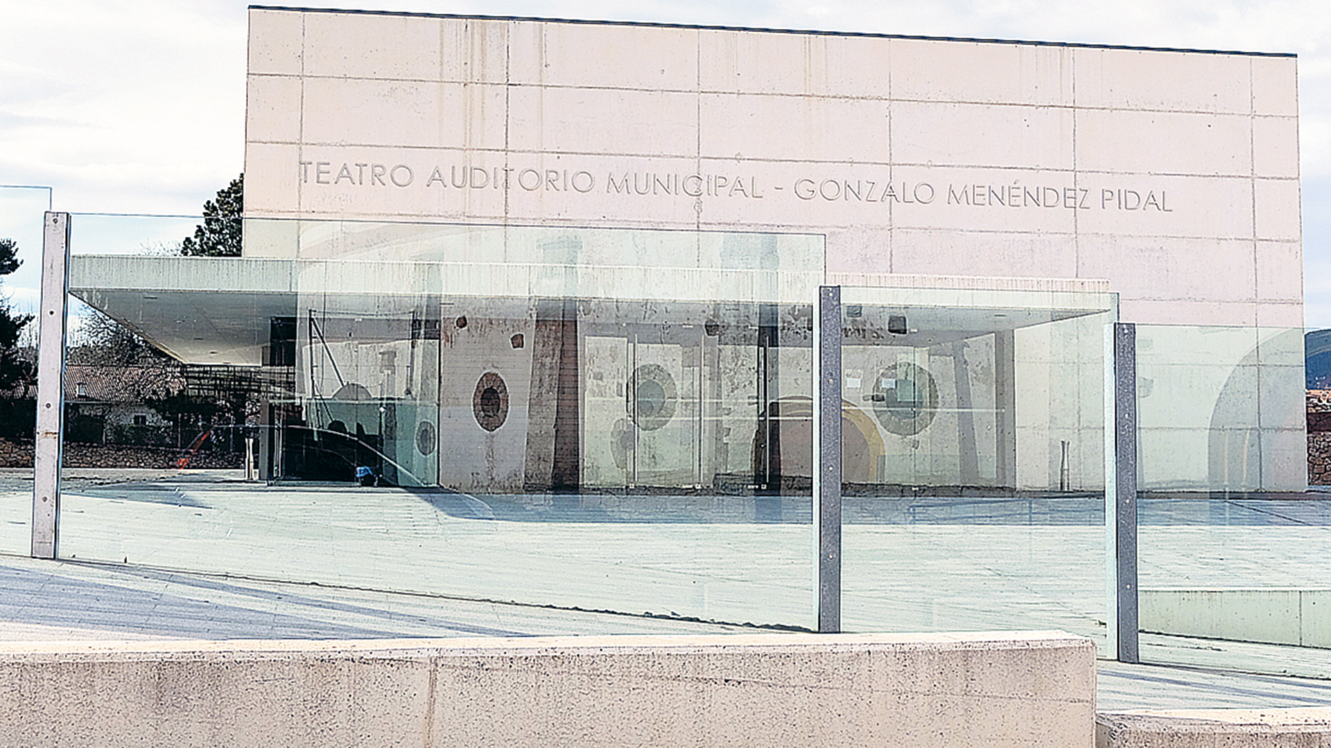 Imagen del Teatro Gonzalo Menéndez Pidal de El Espinar. / E.R