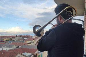 La cita musical de las 20.00 horas en Cuéllar 2 IMG 20200331 200421