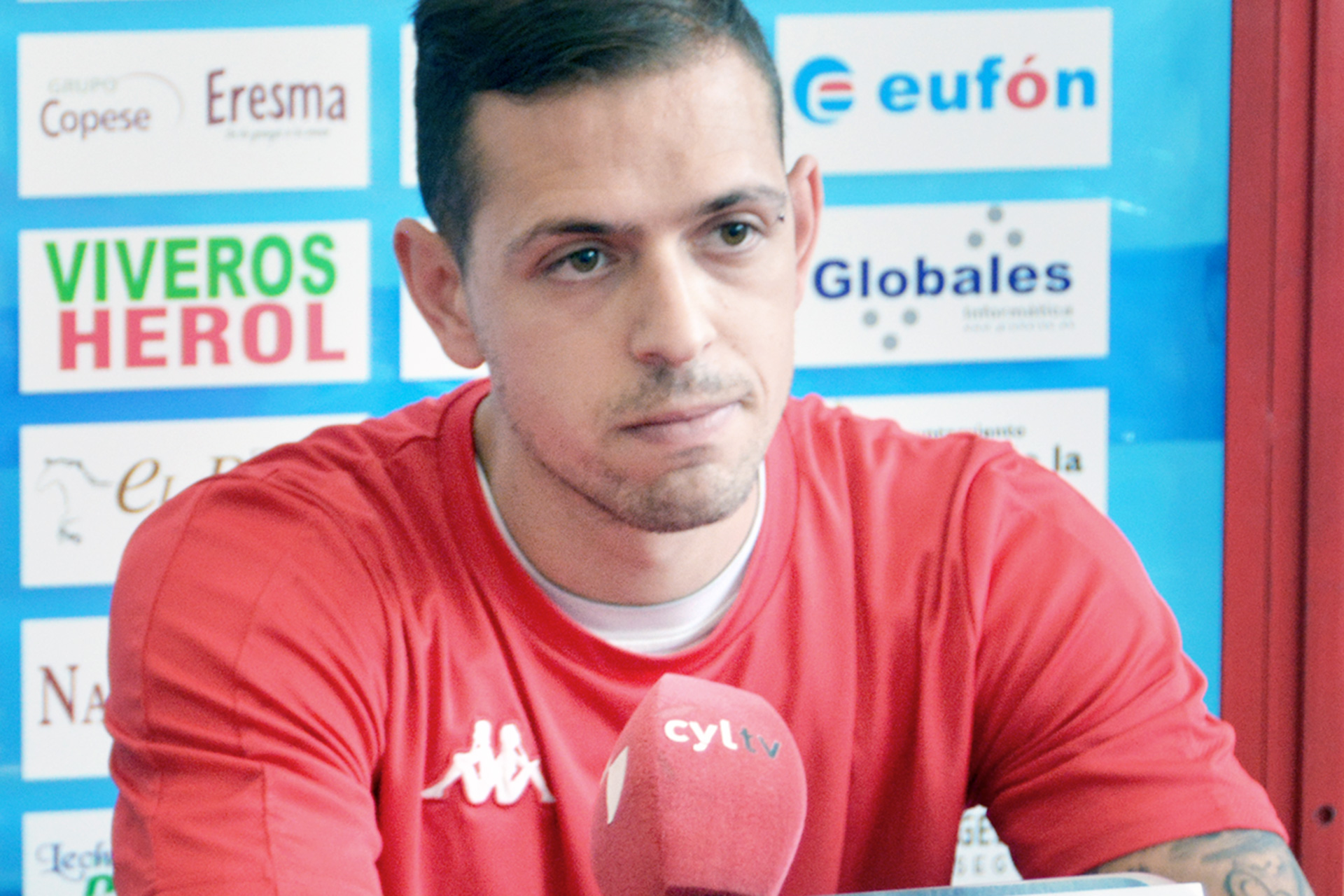 Bruno Vírseda dice adiós 1 Bruno Vírseda, durante una pasada rueda de prensa previa a un encuentro de Liga Asobal. / AMADOR MARUGÁN