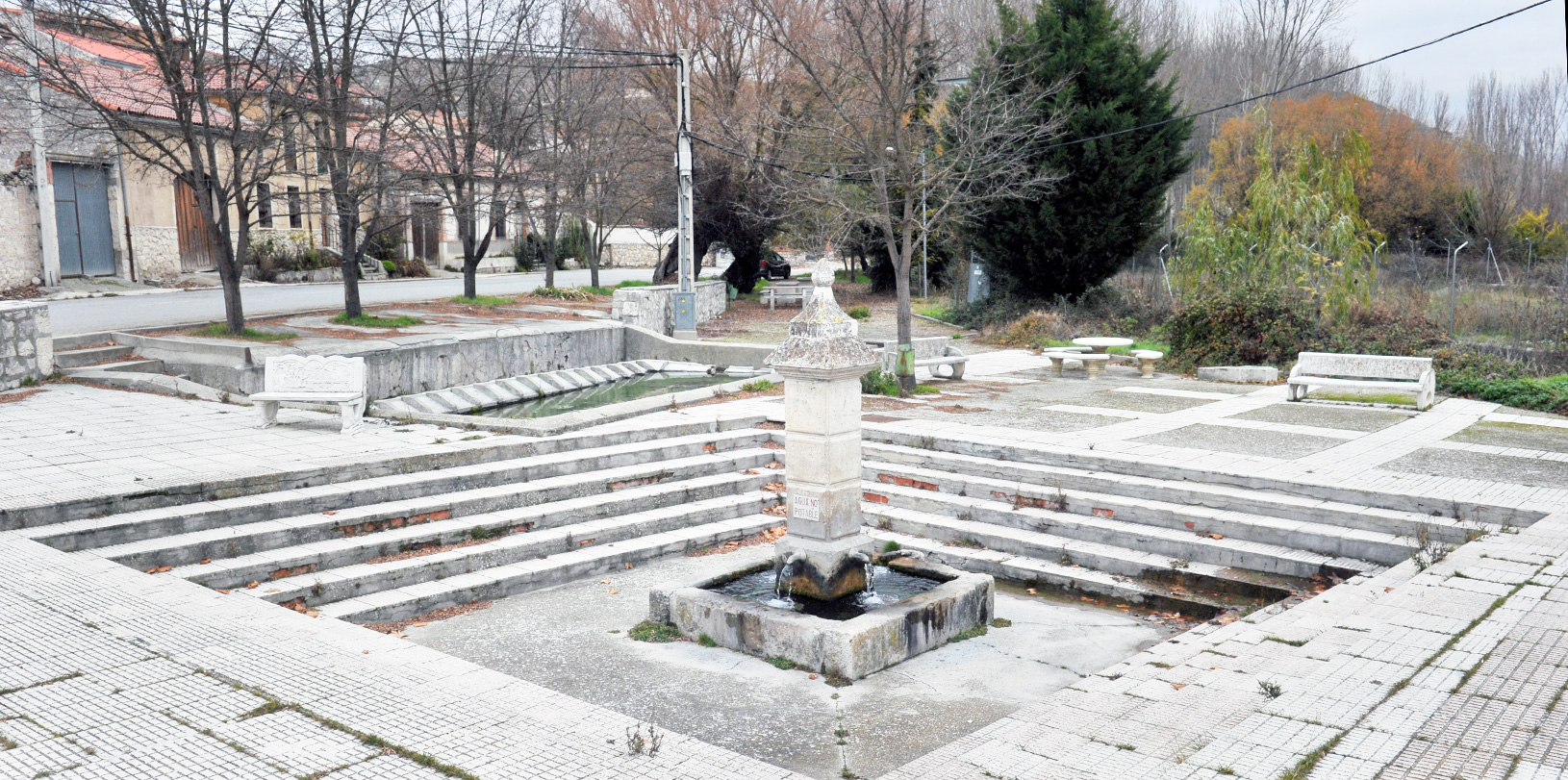 Plaza de Aldeasoña, uno de los municipios en el que no se ha registrado ningún caso, pero no pueden pasar a la siguiente fase. /KAMARERO