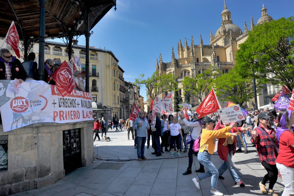 04 CCOO UGT Manifestacion 1 Mayo KAM1240