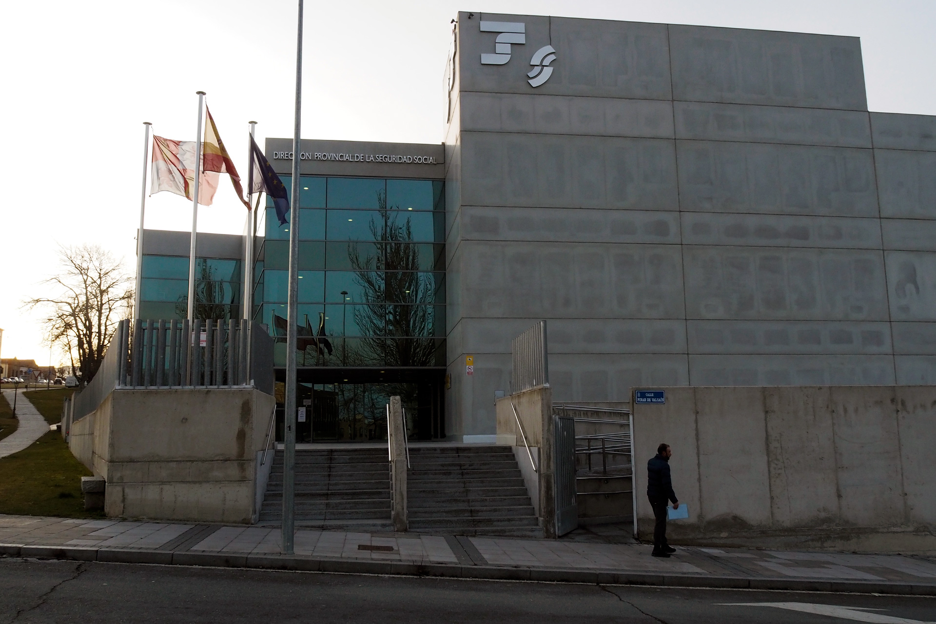 05 1kama INSS Sede KAM9113