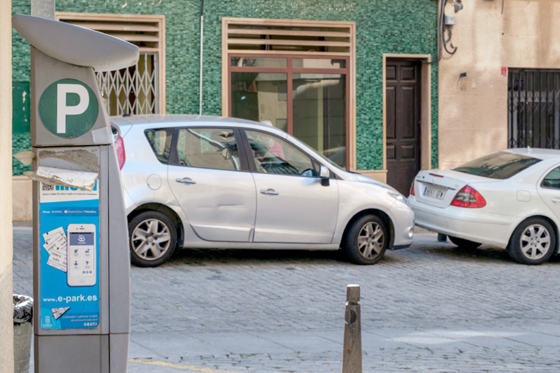 Los parquímetros están sin uso desde el pasado mes de marzo. / Kamarero