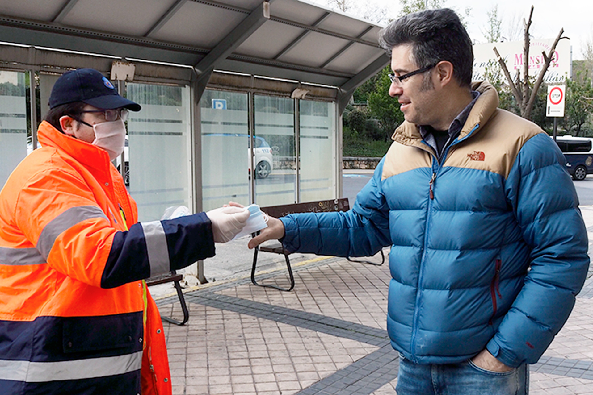 El reparto será también en las estaciones de autobús. /E.A.