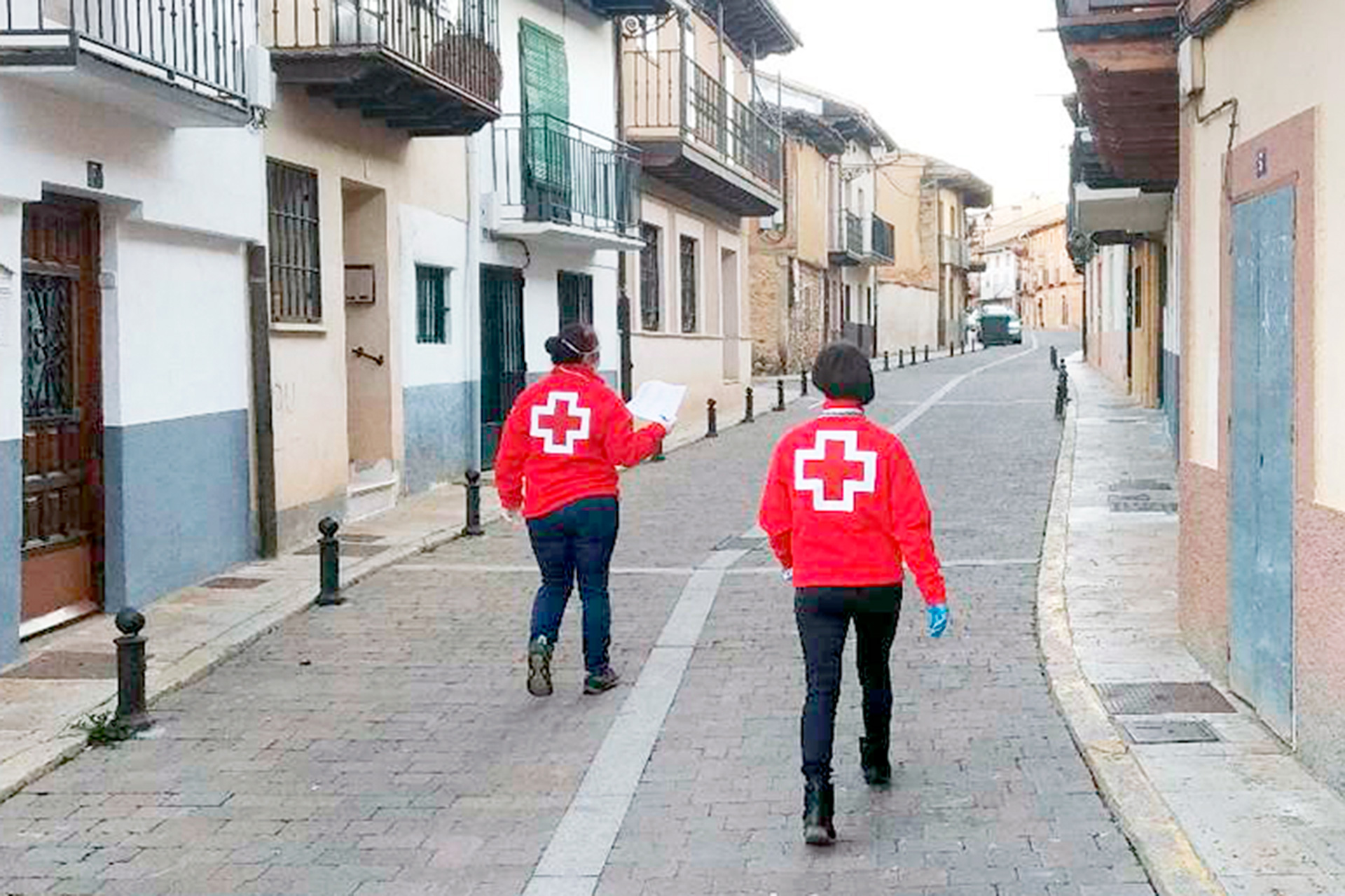 Voluntarias de Cruz Roja, en Riaza. / El Adelantado