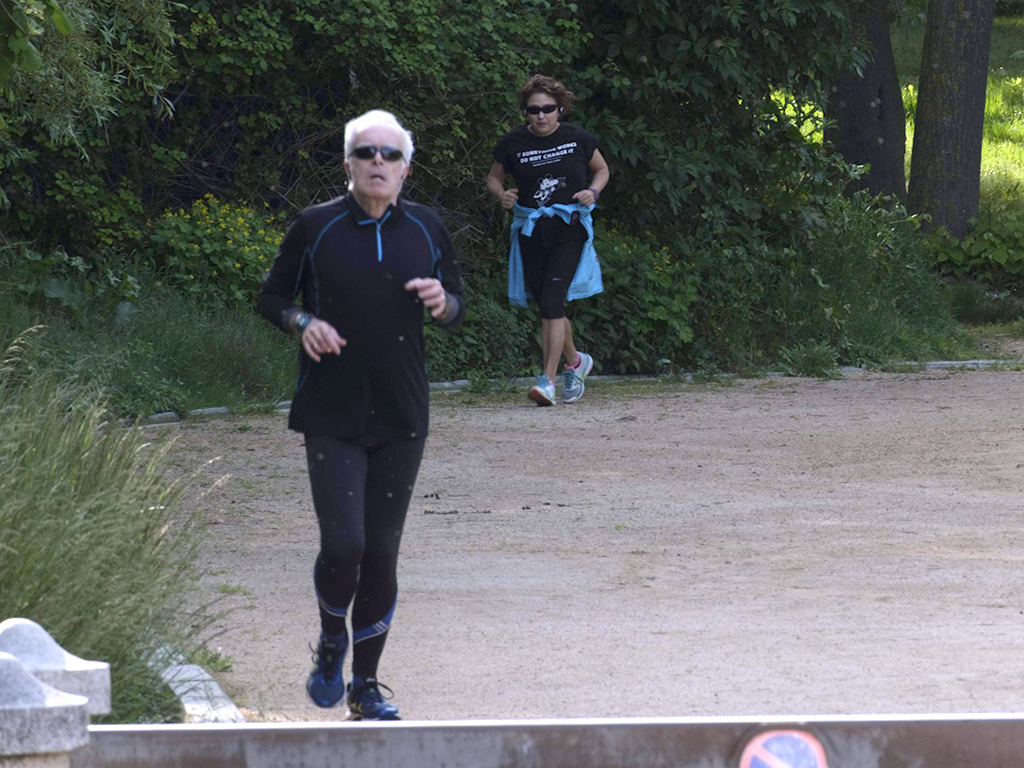 Personas haciendo deporte./ KAMARERO