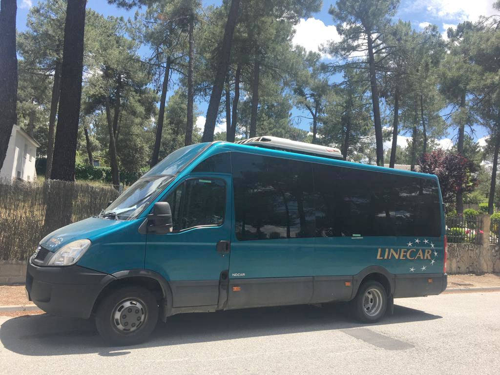 15 2 Minibús Marugán