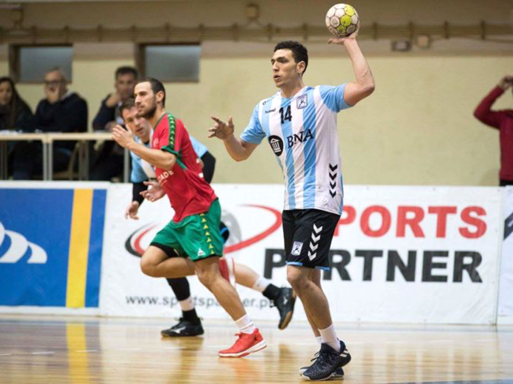 Moyano, en un encuentro internacional defendiendo los colores de la Selección de Argentina. / E.A.