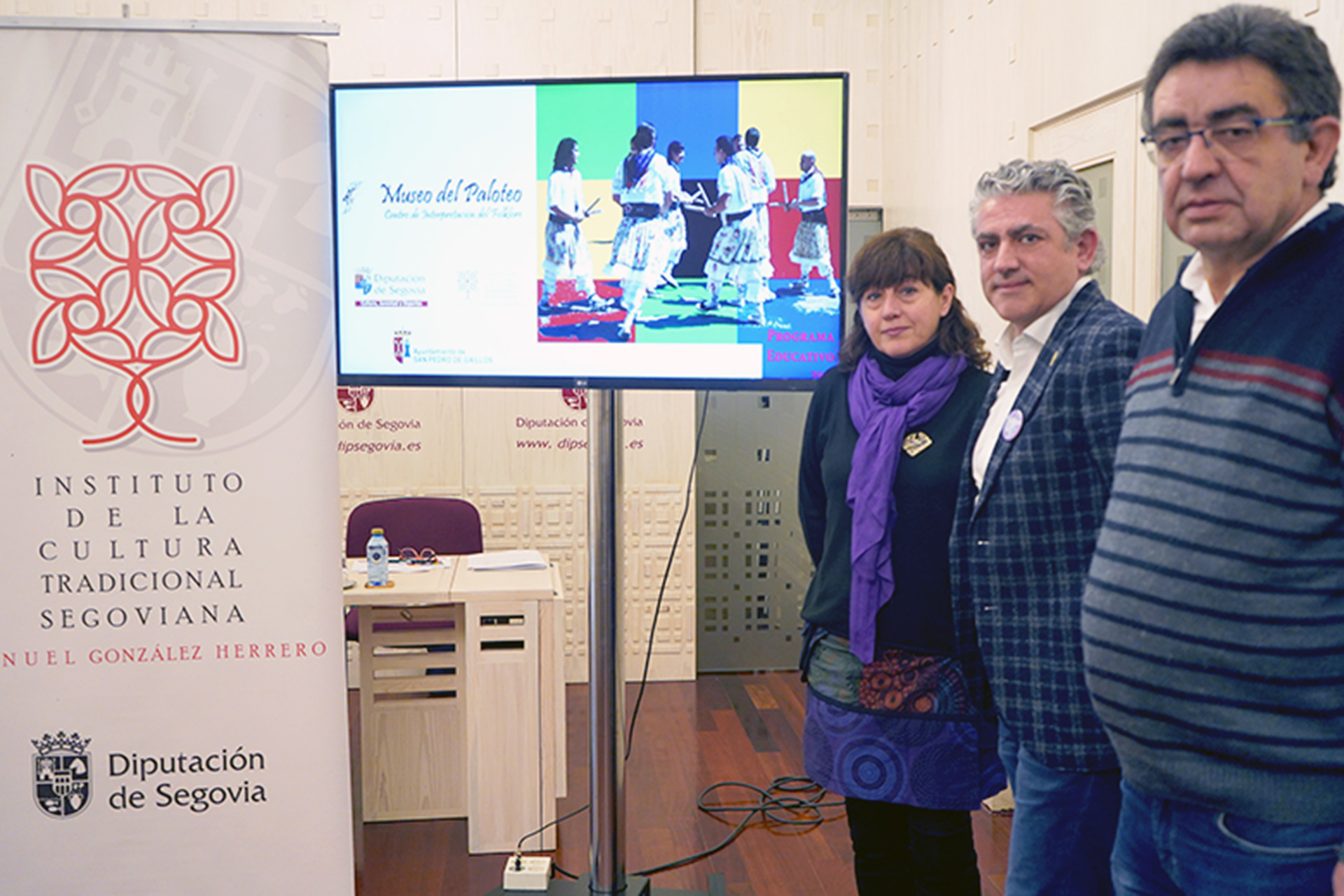 San Pedro de Gaíllos mantiene la tradición del paloteo. /E.A.