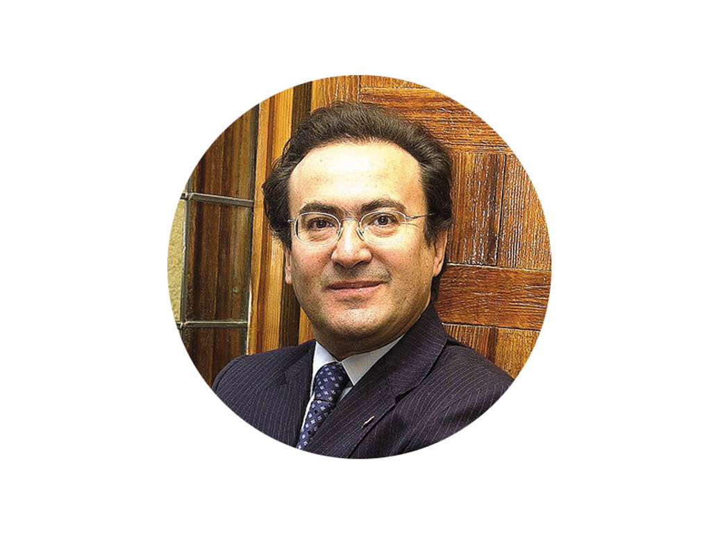 Juan Antonio Folgado - Los nubarrones de la economía española bajo la dirección errática del Gobierno 1 JUAN ANTONIO FOLGADO PASCUAL 2