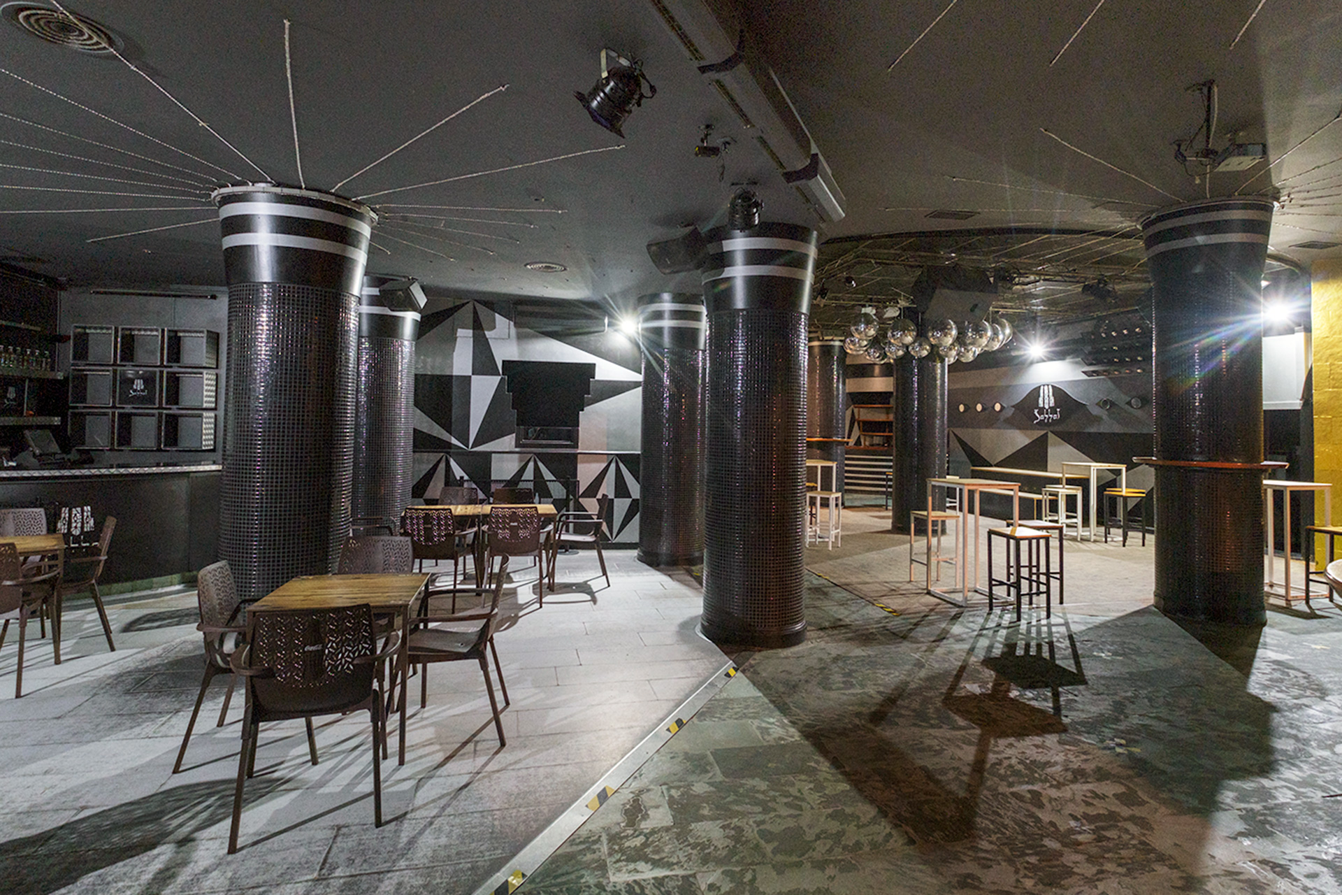 04 1kama Discoteca Sabbat Ocio Nocturno Coronavirus KAM1347