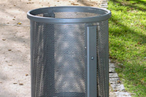 La nueva gestión de los residuos comenzará con la renovación de contenedores 7 07papelera6