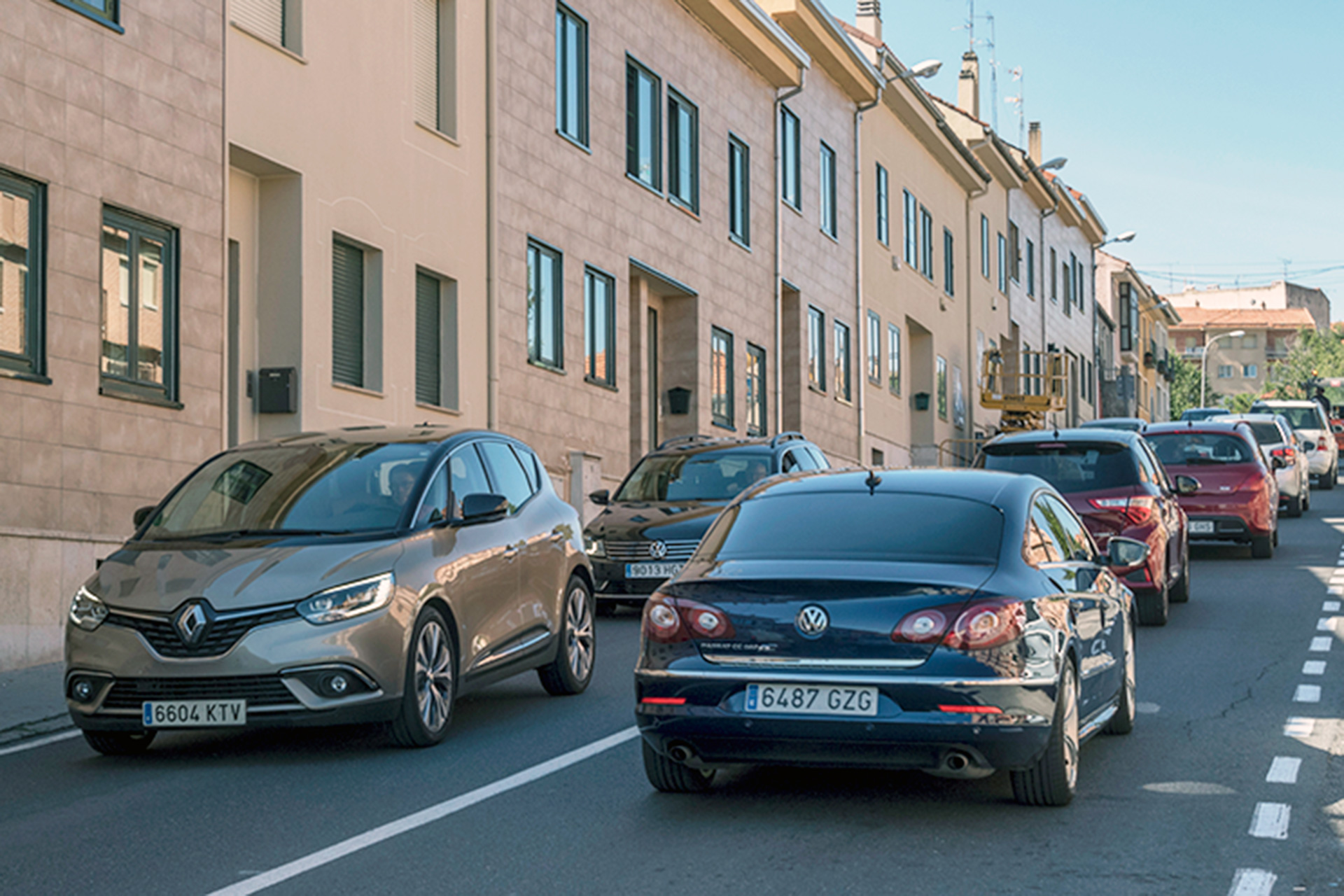Tráfico en la calle de San Gabriel. /Kamarero