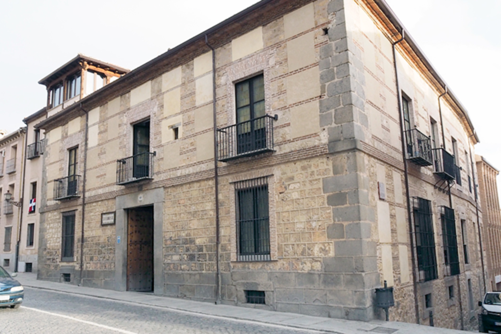 Fachada del Palacio de la Floresta, edificio del siglo XVII. / Kamarero
