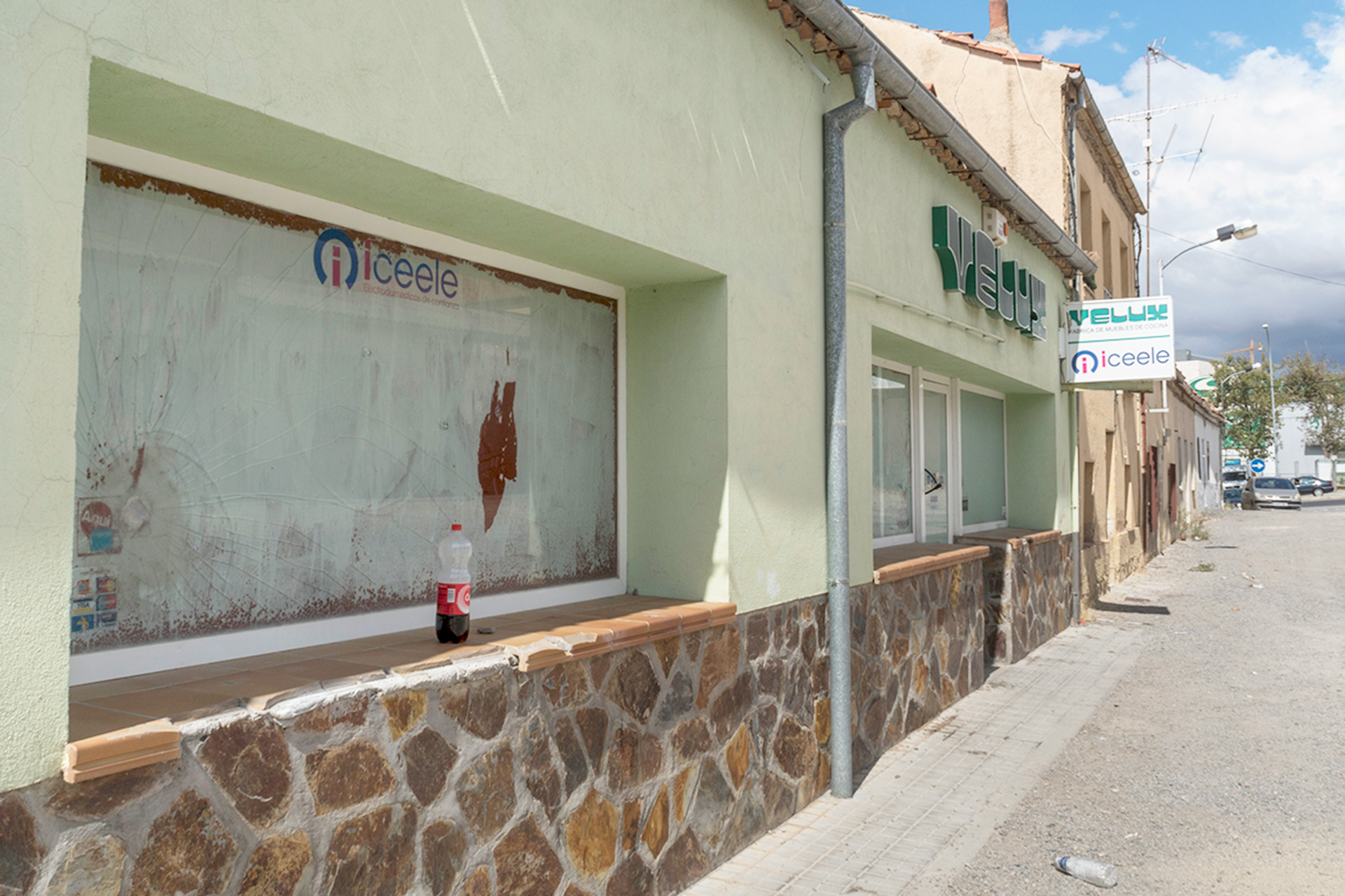 Local donde se celebró el cumpleaños, situado en la travesía de San Rafael del polígono de El Cerro. / Kamarero