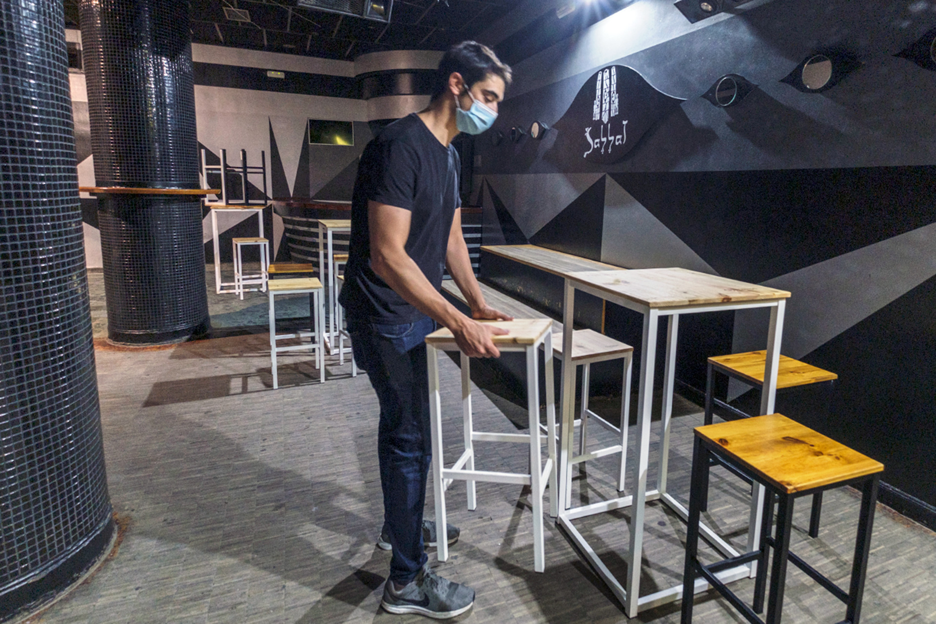 La inversión para adaptar los espacios dentro de los locales se ha perdido con el cambio de reglamentación.