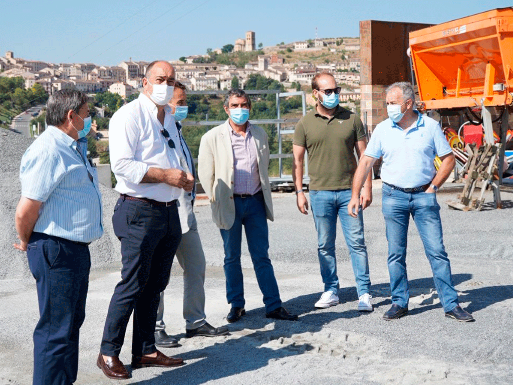 Miguel Ángel de Vicente y los diputados visitan Sepúlveda. / EL ADELANTADO
