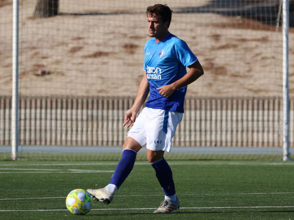 Alejandro Nogueira, con Las Rozas. / RICHI ESQUILAS