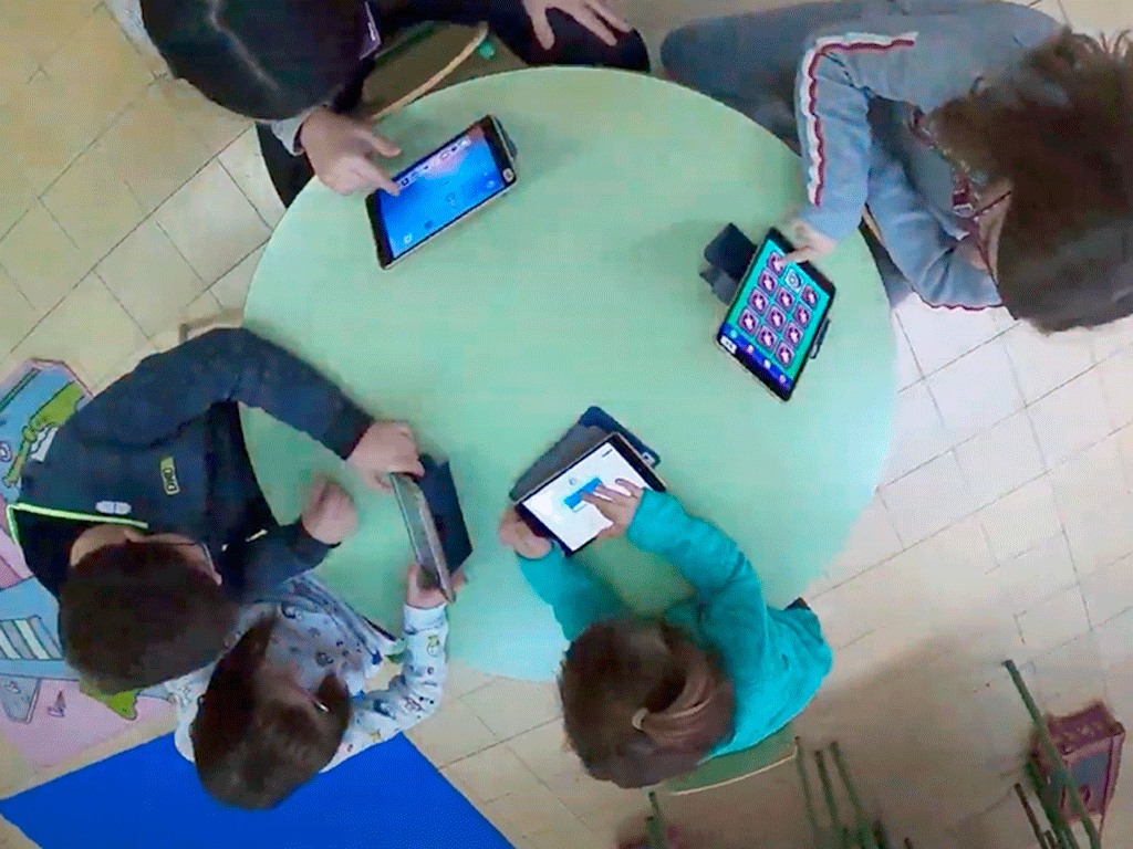 Una imagen del interior de la escuela de Lastras de Cuéllar, que posiblemente no abra ya el próximo curso.